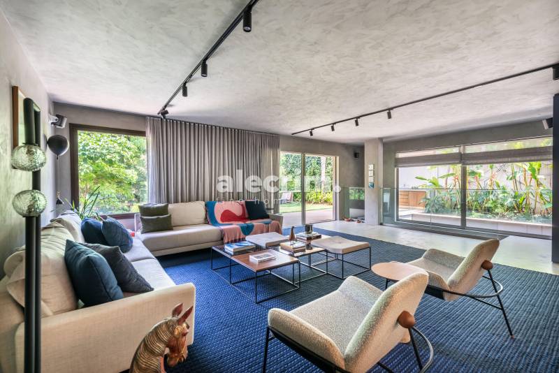 Casa em Condomínio venda Alto de Pinheiros - Referência AP15DC4FR