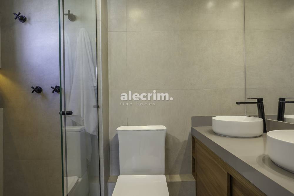 Apartamento à venda na Rua José Ramon UrtizaPanamby - 999-apartamento-panamby-saopaulo-172937-4.jpg