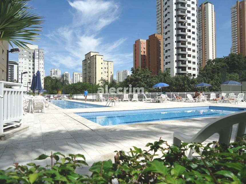 Apartamento à venda na Rua José Ramon UrtizaPanamby - 999-apartamento-panamby-saopaulo-173004-0.jpg