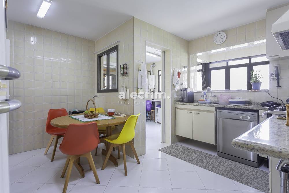 Apartamento à venda na Rua AraguariMoema - 999-apartamento-moema-saopaulo-121712-9.jpg