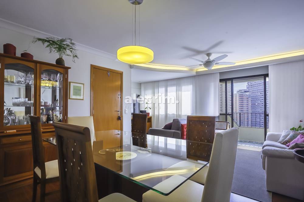 Apartamento à venda na Rua AraguariMoema - apartamento-moema-saopaulo-121631-1.jpg